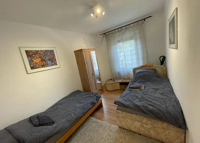 Daire Mounterenhaus - In Finow *